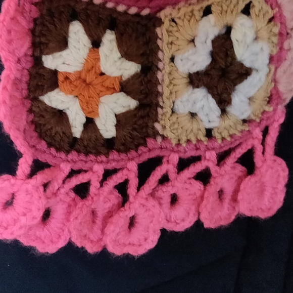 Handmade Crochet Women's Scarf - Picture 9 of 16